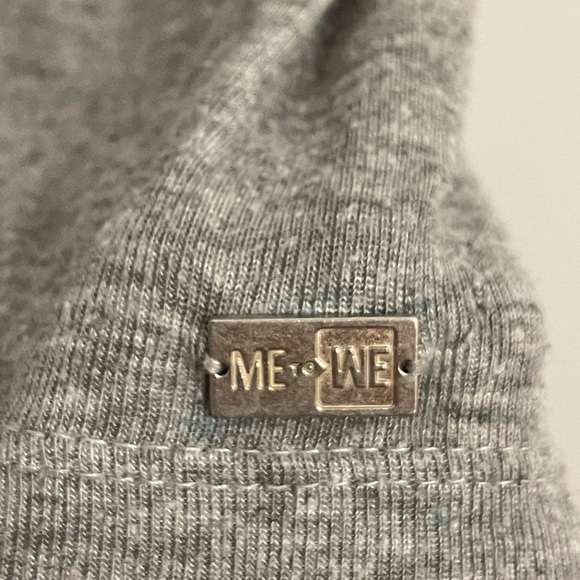 Me to We tank top - Picture 4 of 5